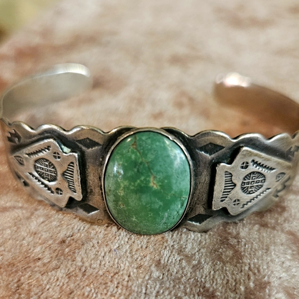 Sterling Silver cuff with green Turquoise